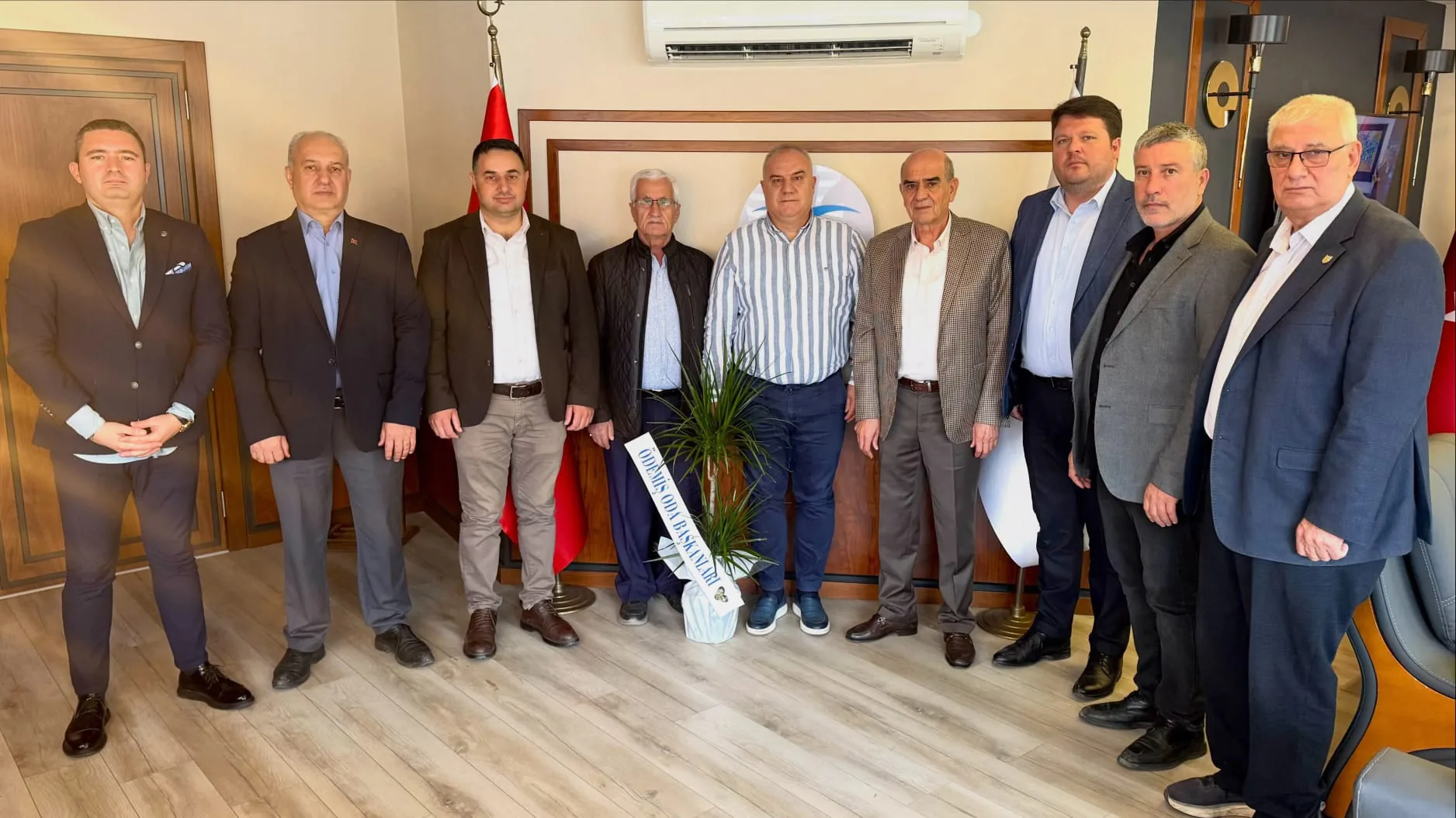 Ödemiş Oda Başkanlarından İbrahim Surav’a Tebrik Ziyareti